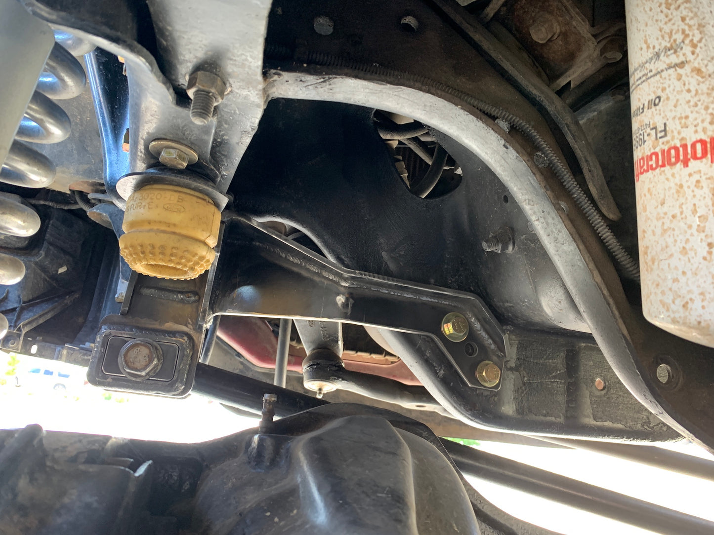 1992-97 05+ Swap Track Bar Bracket